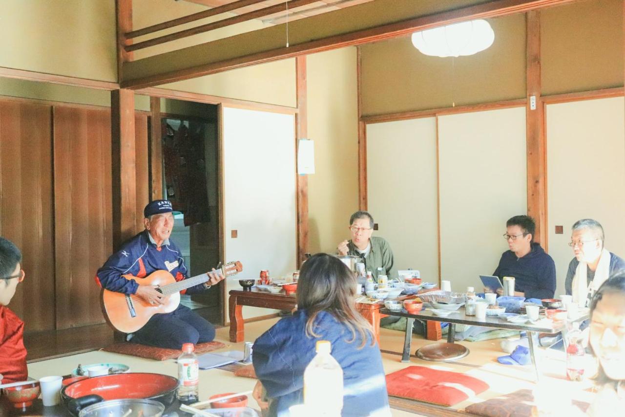 Guest House Yukari Tsuru Εξωτερικό φωτογραφία