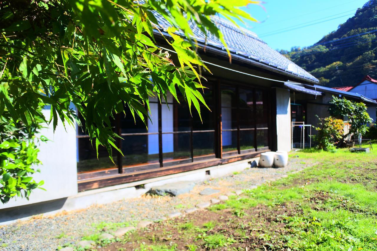 Guest House Yukari Tsuru Εξωτερικό φωτογραφία